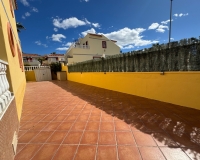 Resale - Townhouse - Lo Crispin