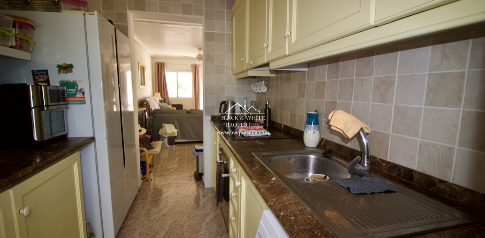 Resale - Townhouse - Lo Crispin