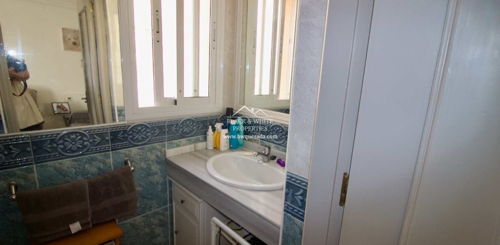 Resale - Townhouse - Lo Crispin