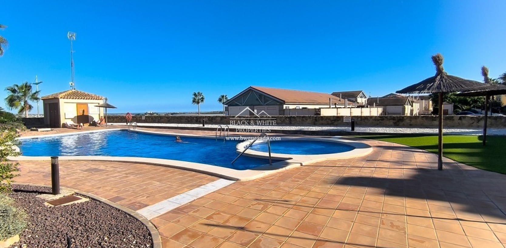 Resale - Villa - Algorfa - Finca Resort