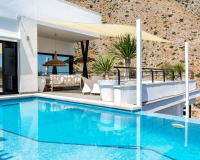 Resale - Villa - Altea