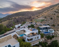 Resale - Villa - Altea