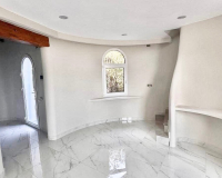 Resale - Villa - Altea