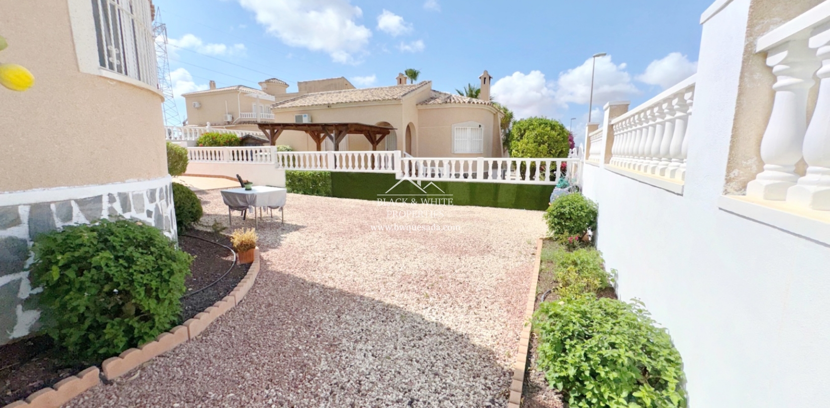 Resale - Villa - Benijofar