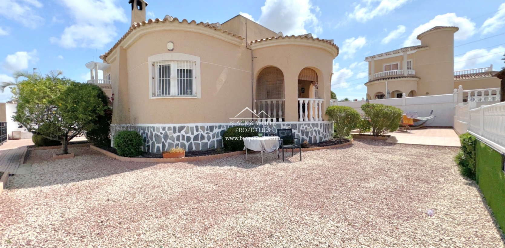 Resale - Villa - Benijofar