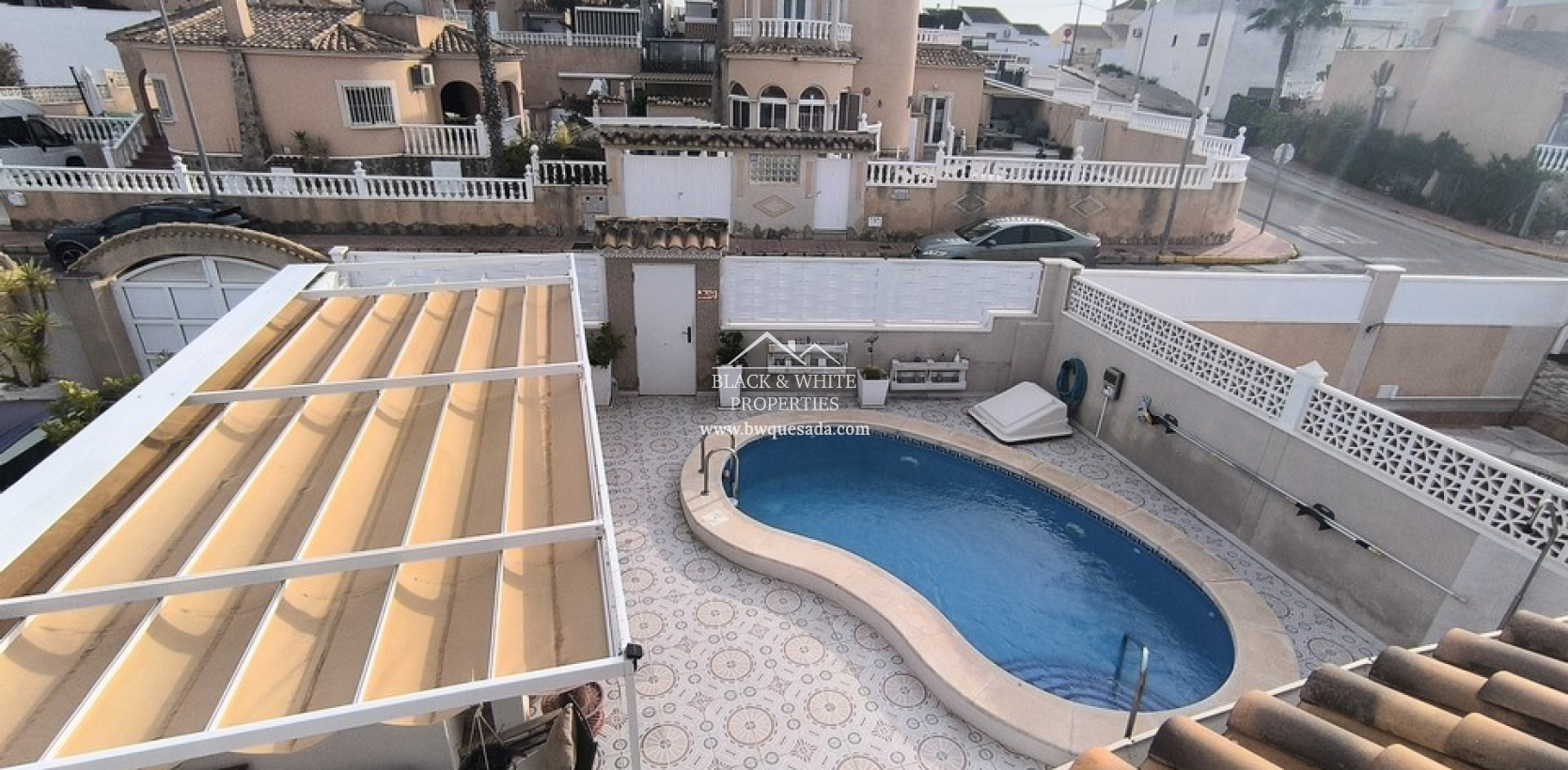 Resale - Villa - Benijofar