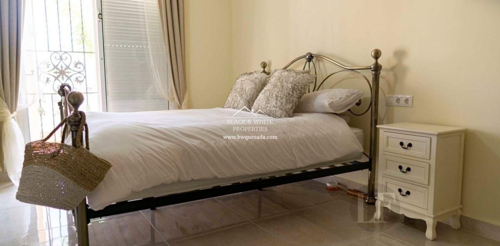 Resale - Villa - Benijofar