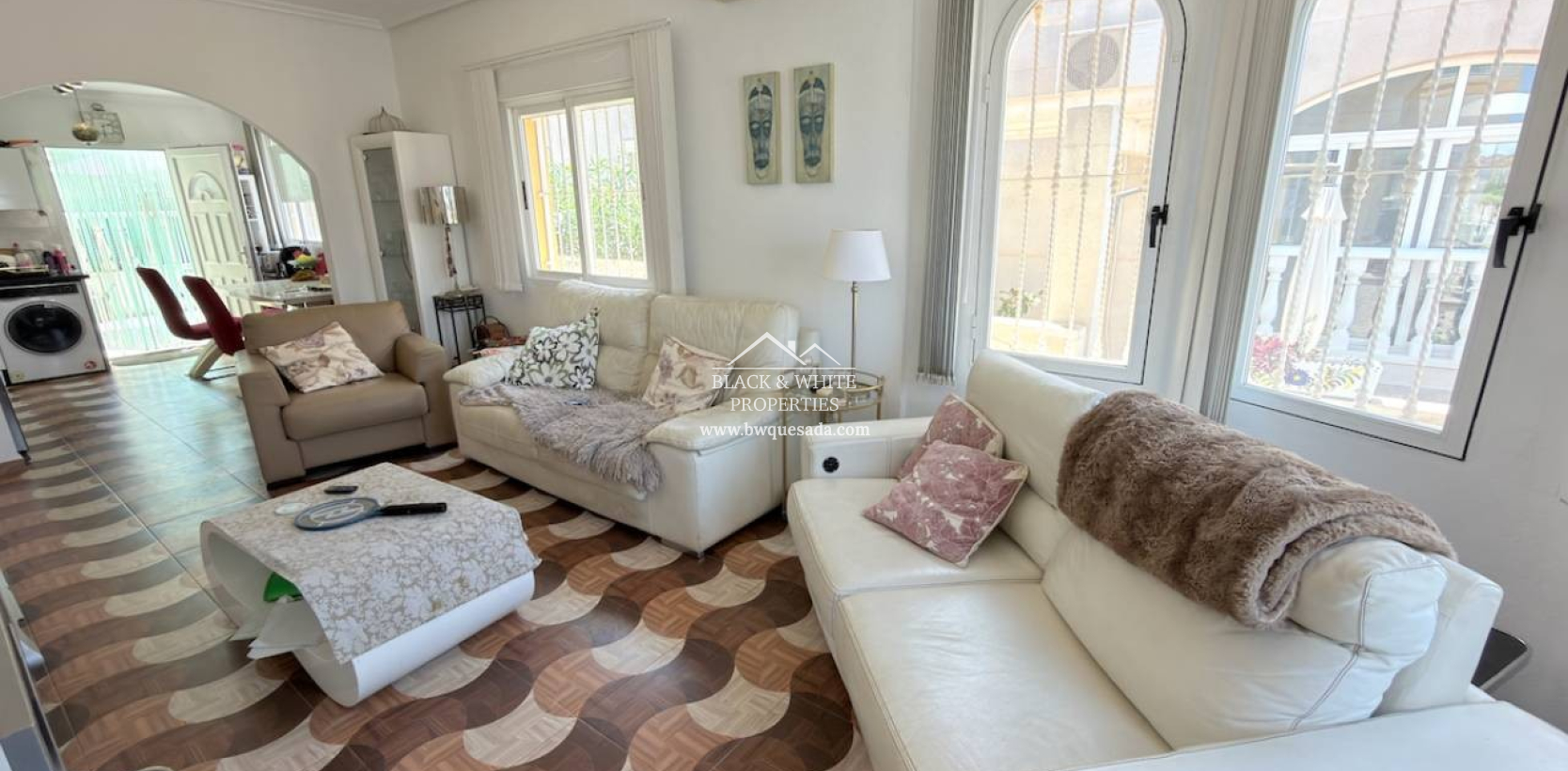 Resale - Villa - Benimar