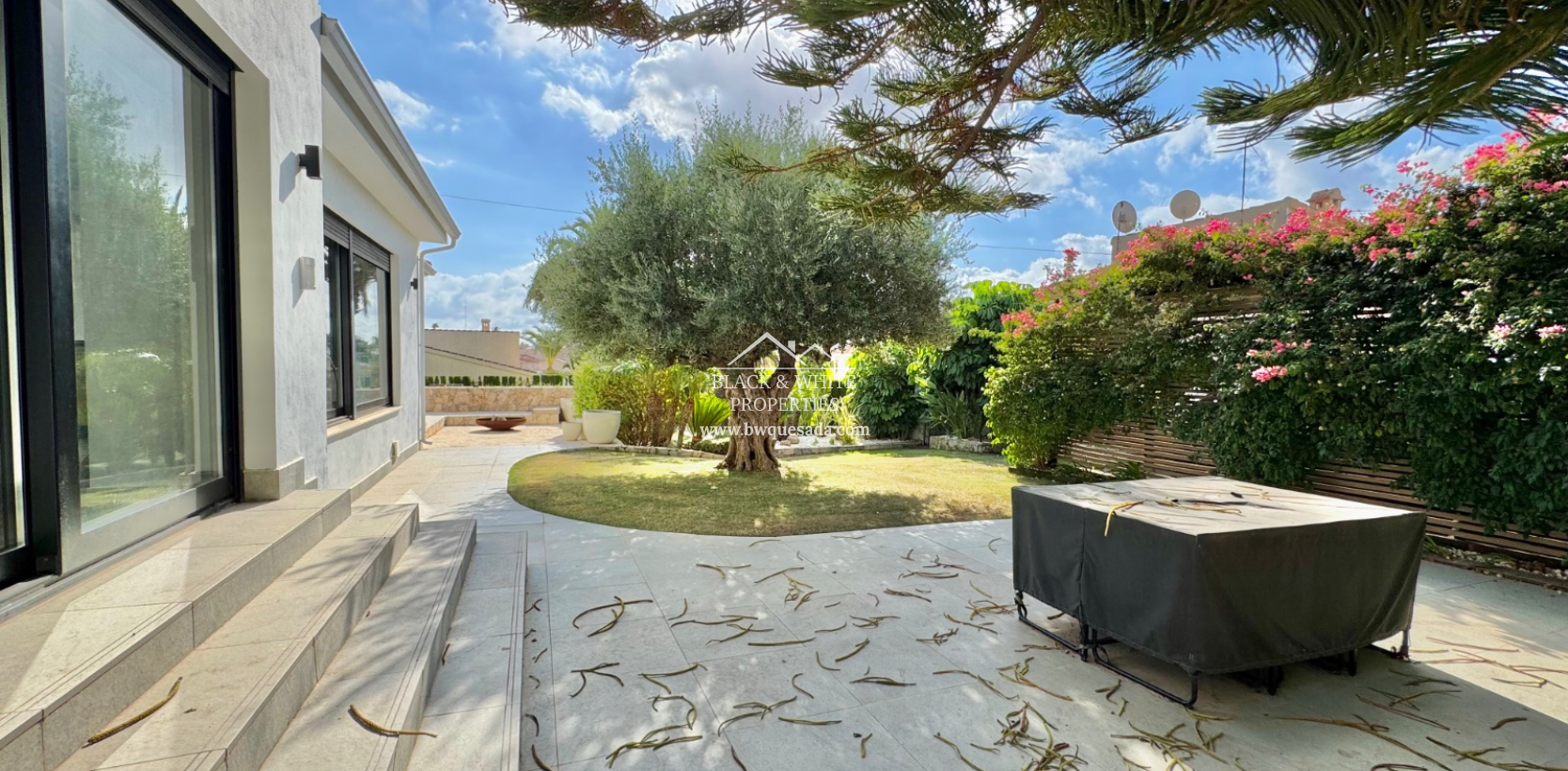 Resale - Villa - Ciudad Quesada