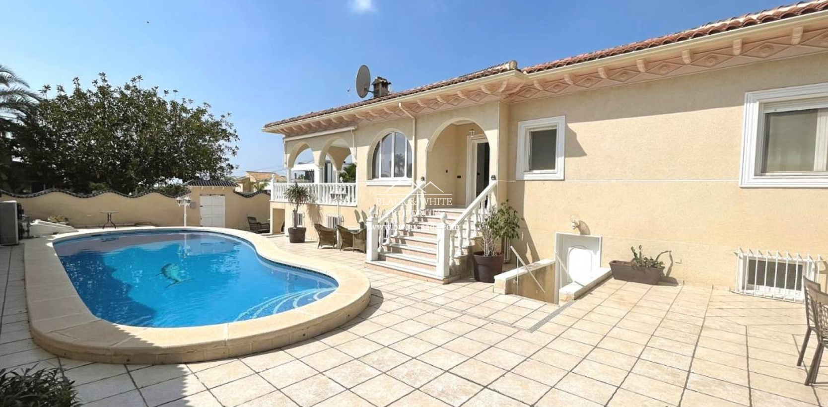Resale - Villa - Ciudad Quesada
