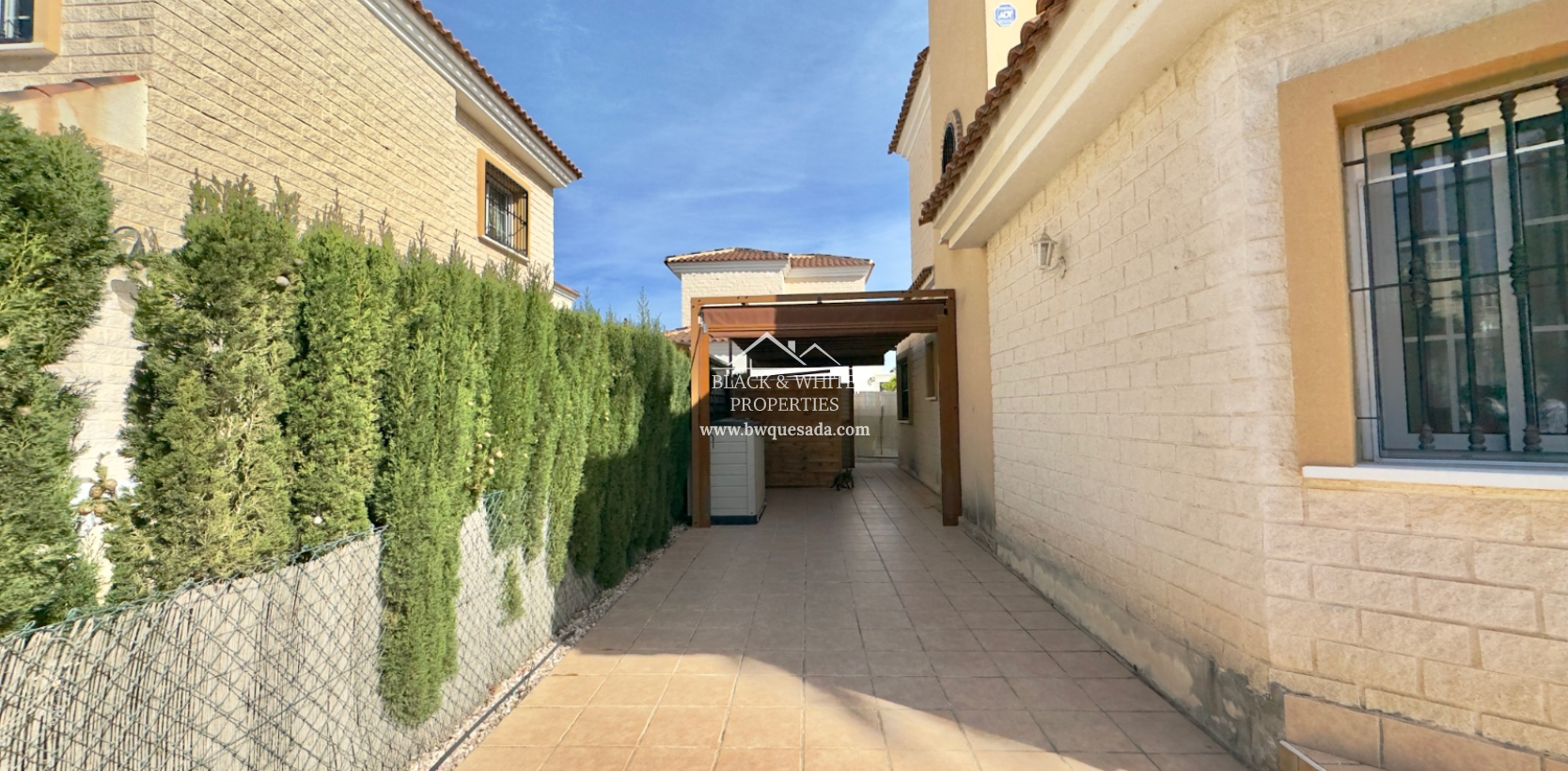 Resale - Villa - Guardamar del Segura - El Raso
