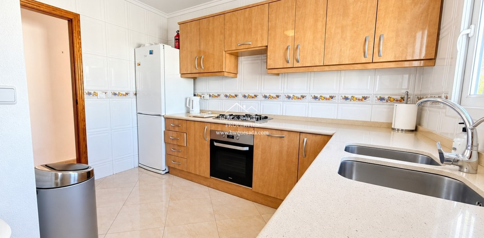 Resale - Villa - La Marina