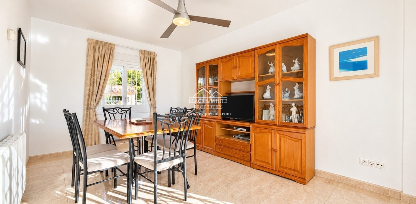 Resale - Villa - La Marina