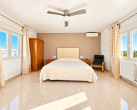 Resale - Villa - La Marina