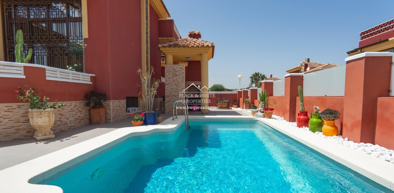 Resale - Villa - Lo Crispin