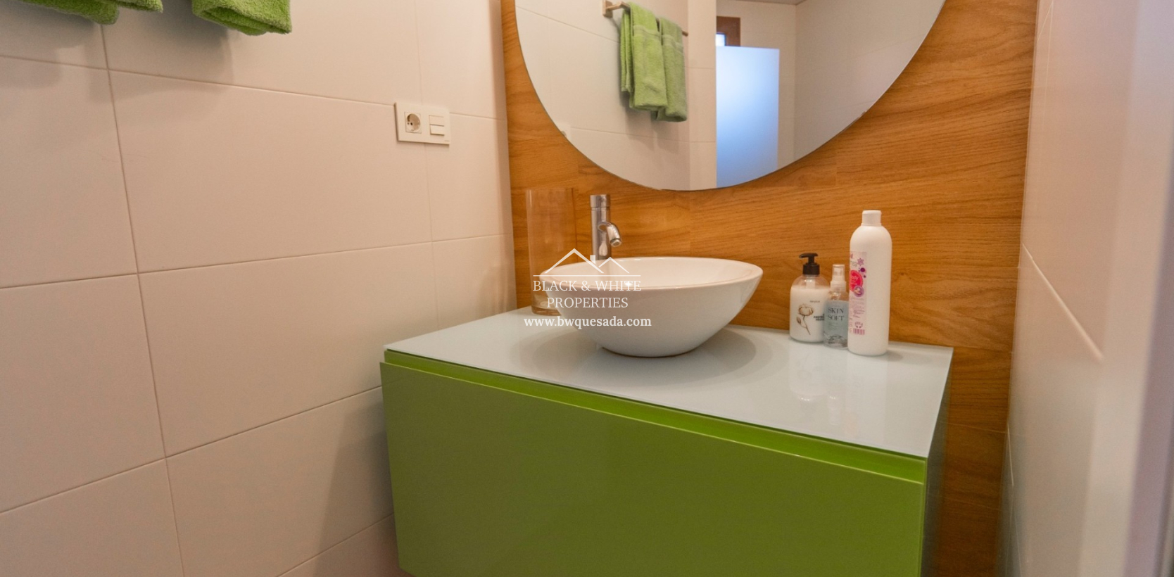 Resale - Villa - Lo Crispin