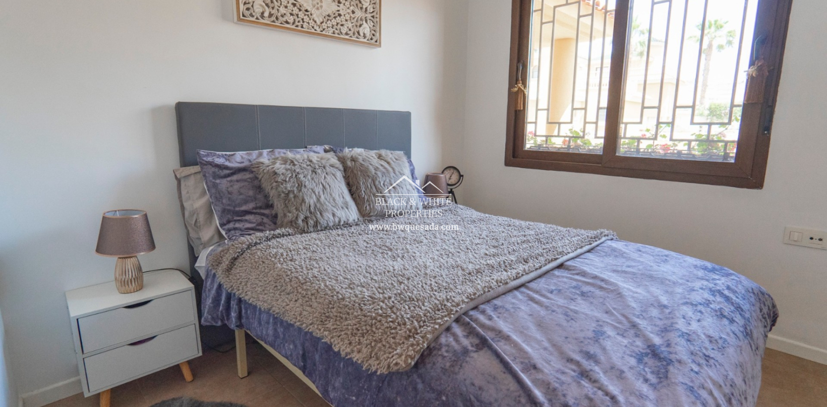 Resale - Villa - Lo Crispin