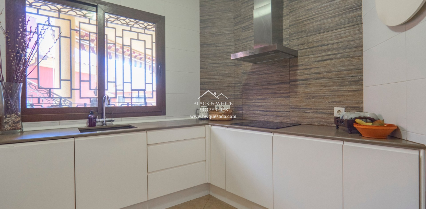 Resale - Villa - Lo Crispin