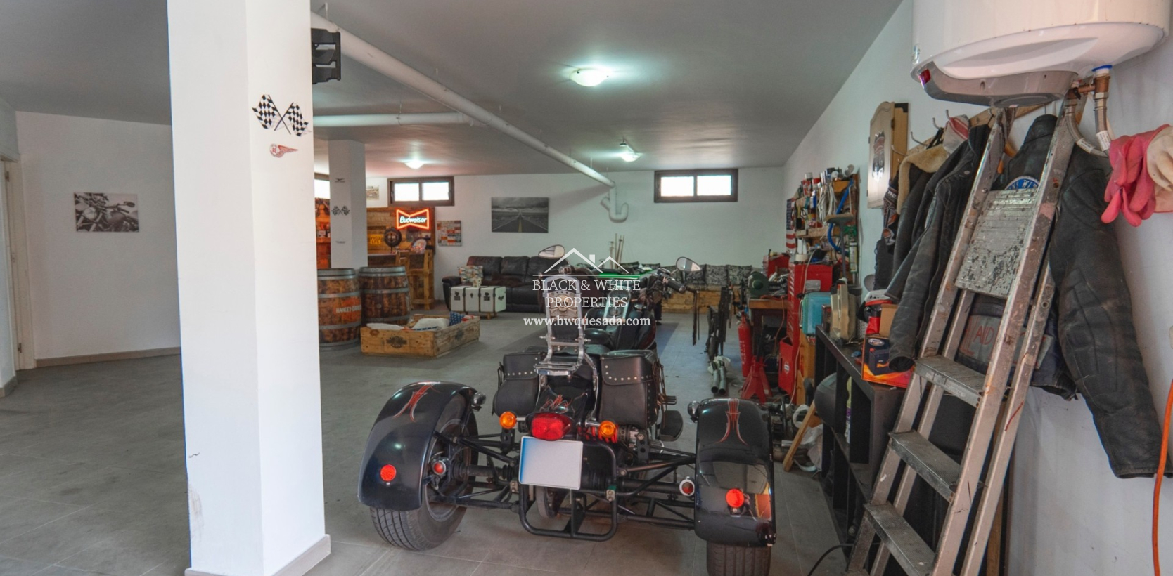 Resale - Villa - Lo Crispin