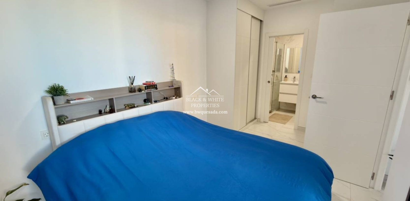 Resale - Villa - Los Montesinos