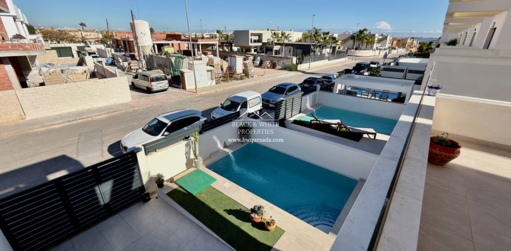 Resale - Villa - Los Montesinos