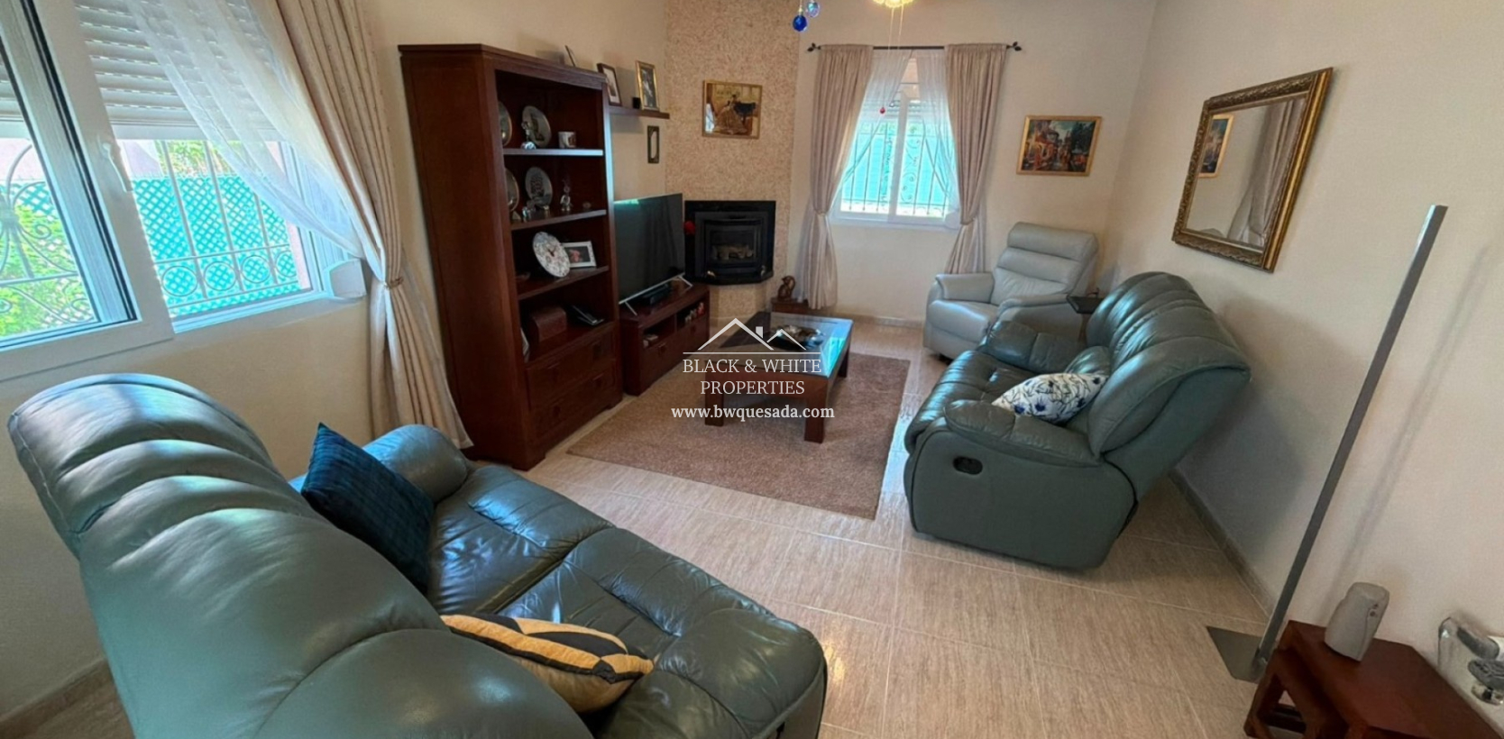 Resale - Villa - Los Montesinos