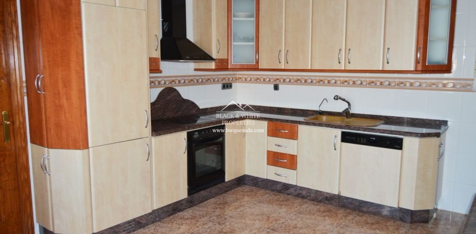 Resale - Villa - Murcia