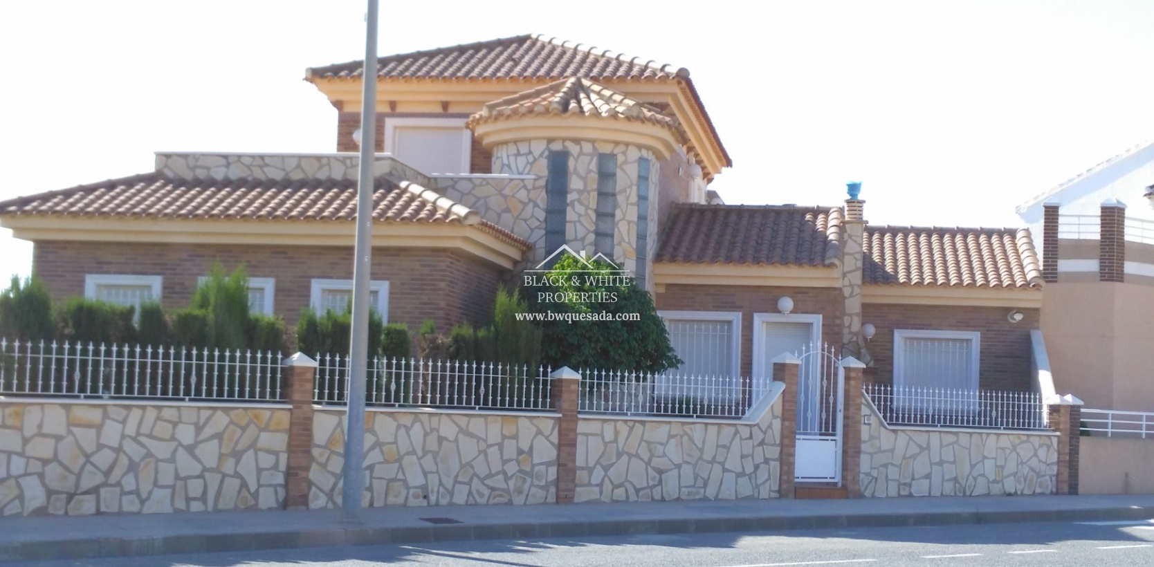 Resale - Villa - Murcia