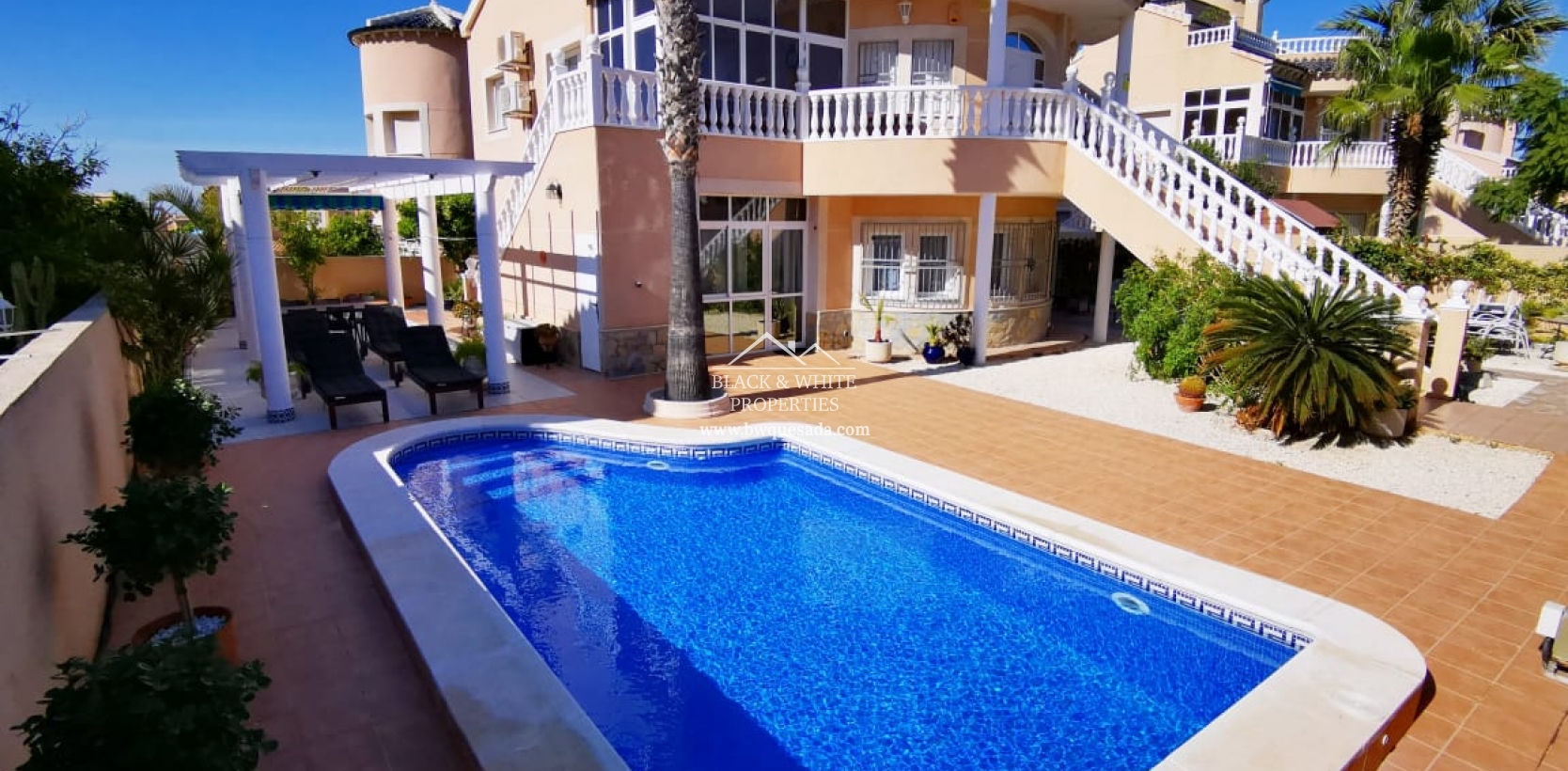 Resale - Villa - Orihuela - Los Altos