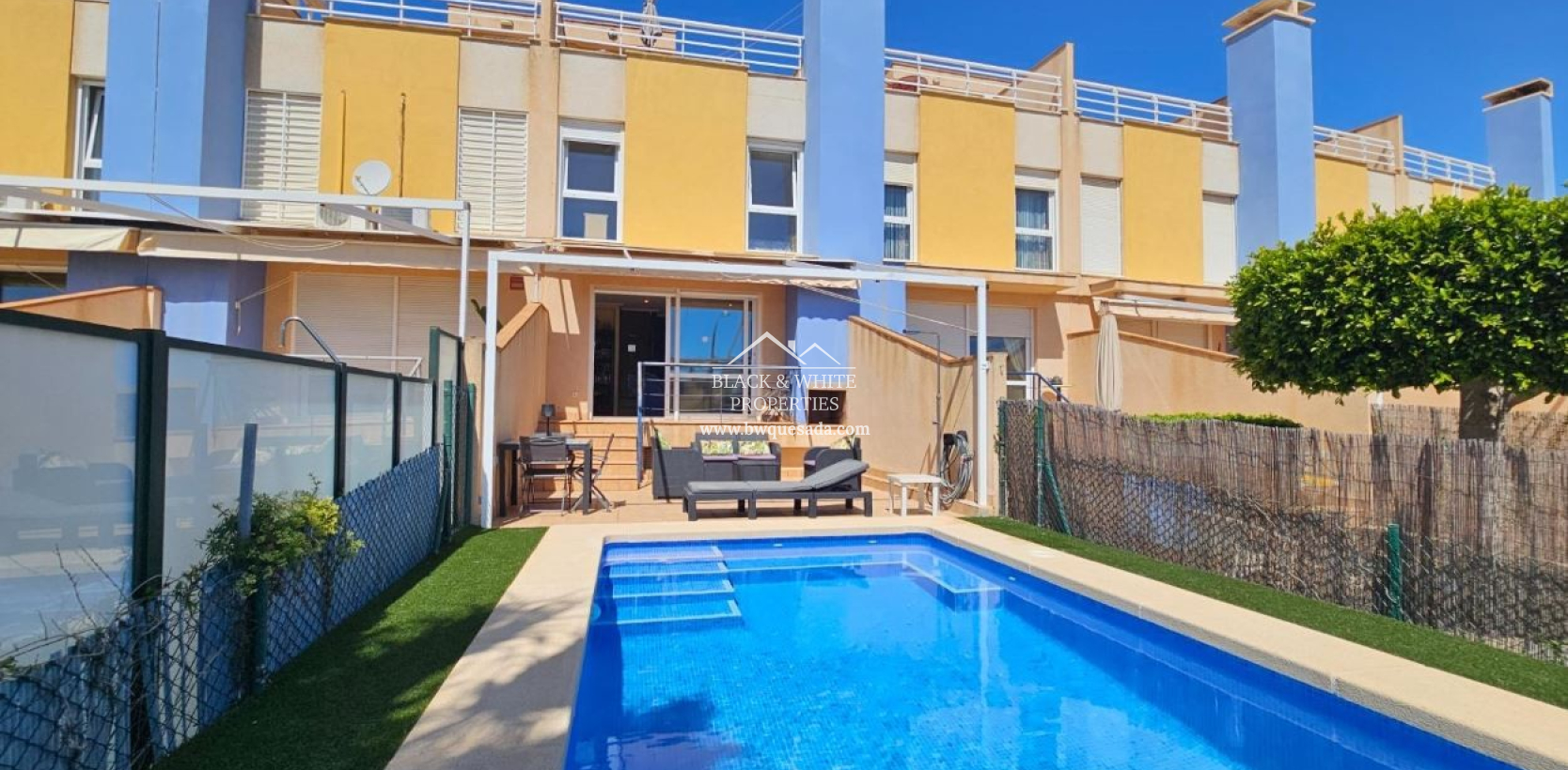 Resale - Villa - Orihuela - Orihuela Costa