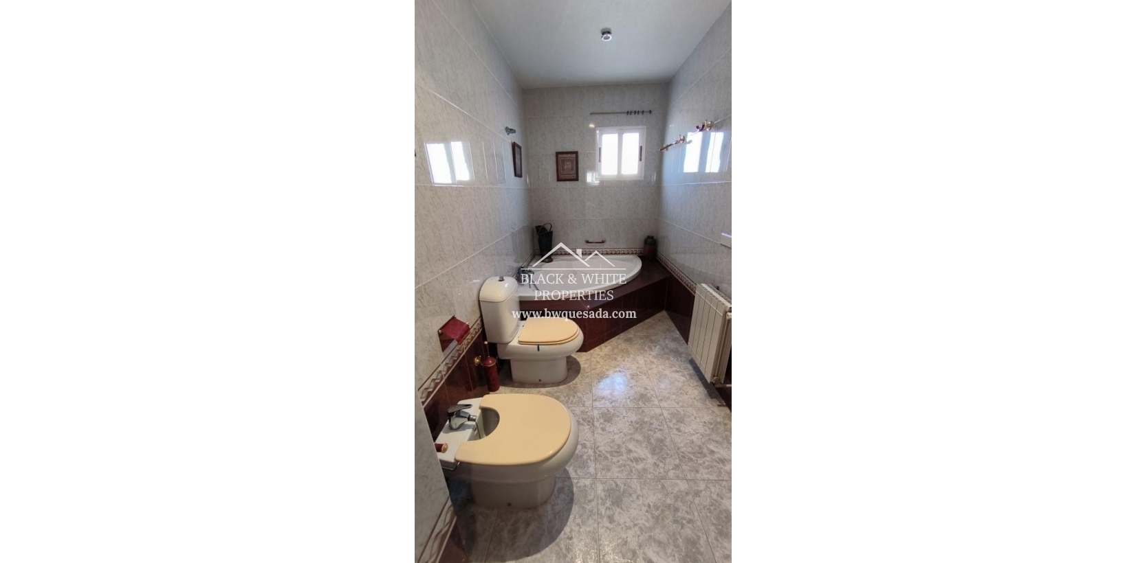 Resale - Villa - Torrevieja - Punta prima