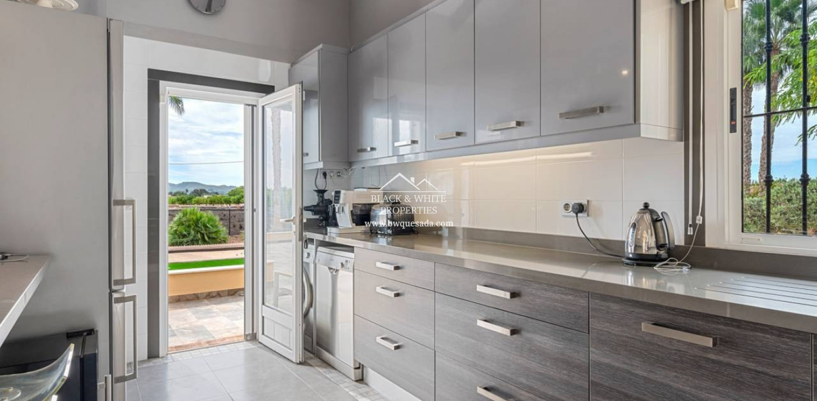 Revente - Finca - Rafal