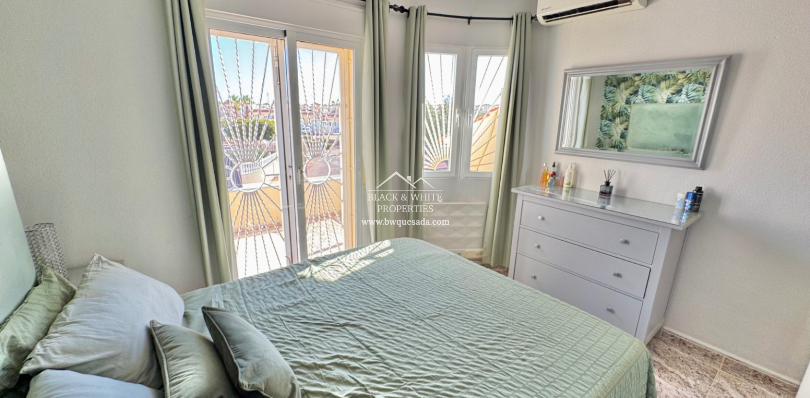 Revente - Semi - Maison de Ville - Lo Crispin