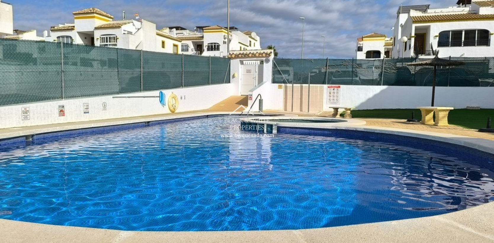 Venta - Apartamento - Entre Naranjos