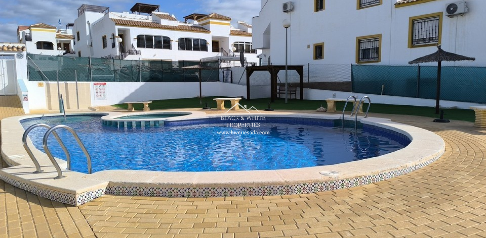 Venta - Apartamento - Entre Naranjos