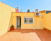 Venta - Bungalow - Torrevieja - La Siesta - El Salado -  Torreta