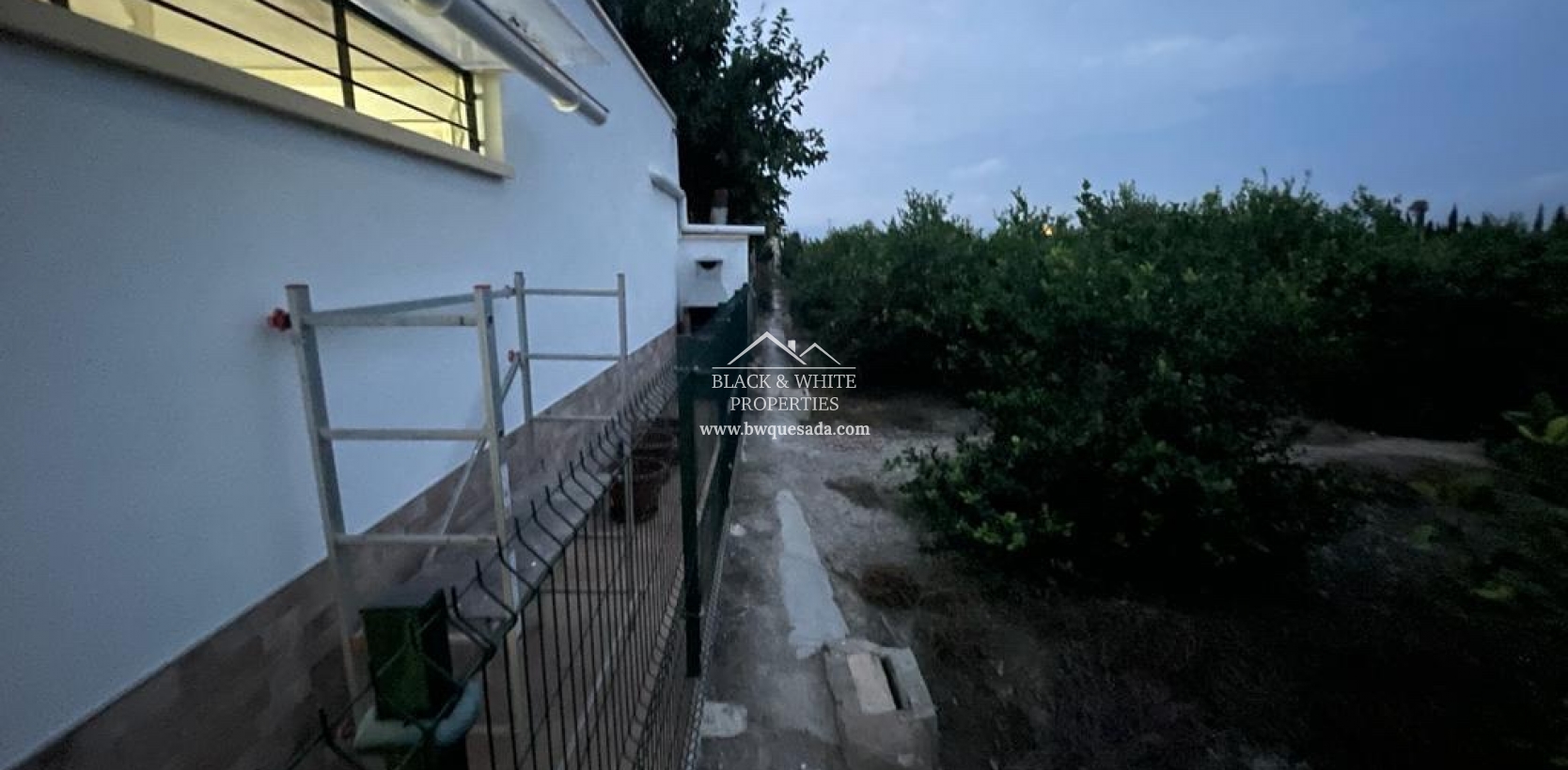 Venta - Chalet - Catral