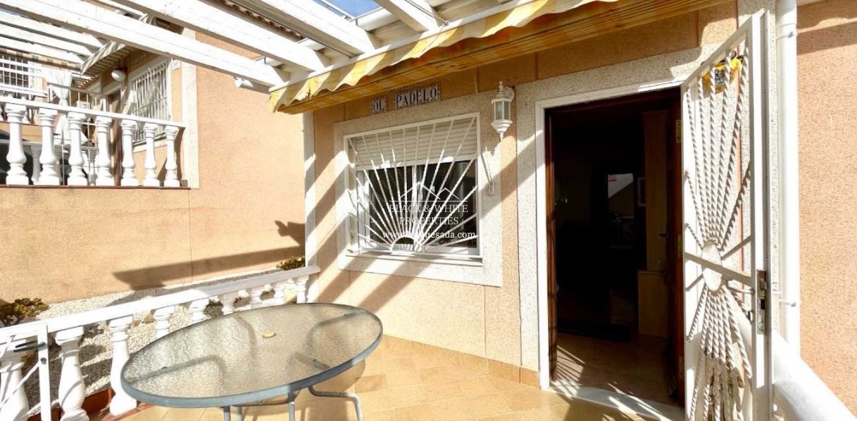 Venta - Semi - Adosada Villa  - Ciudad Quesada