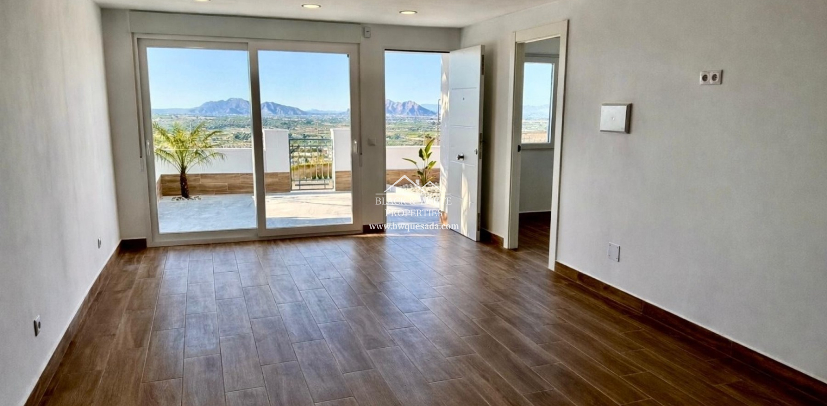 Venta - Semi - Adosada Villa  - Ciudad Quesada