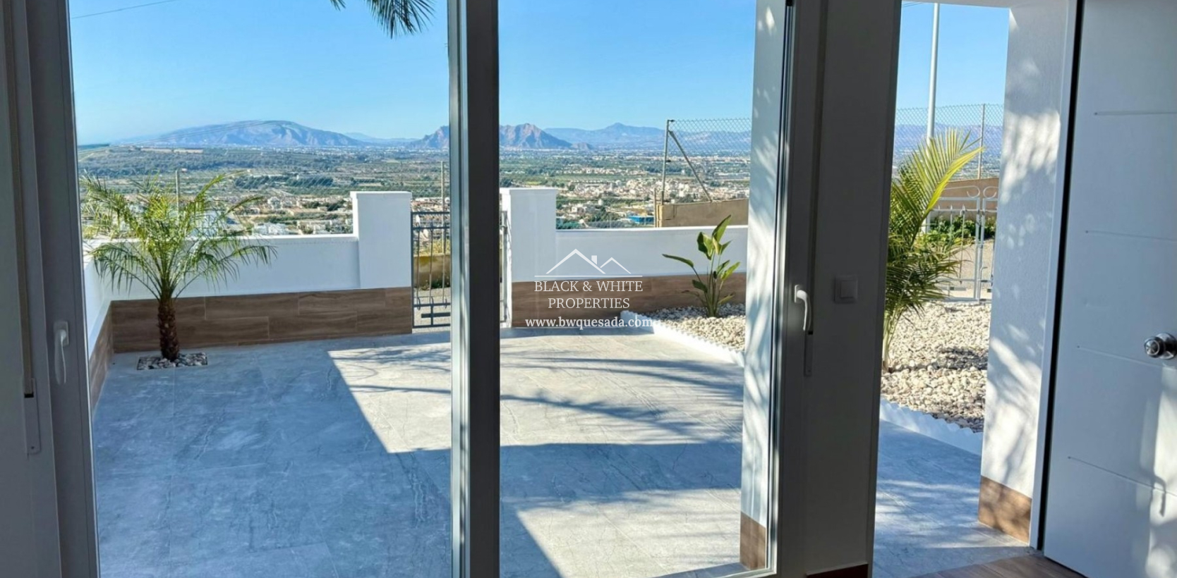 Venta - Semi - Adosada Villa  - Ciudad Quesada