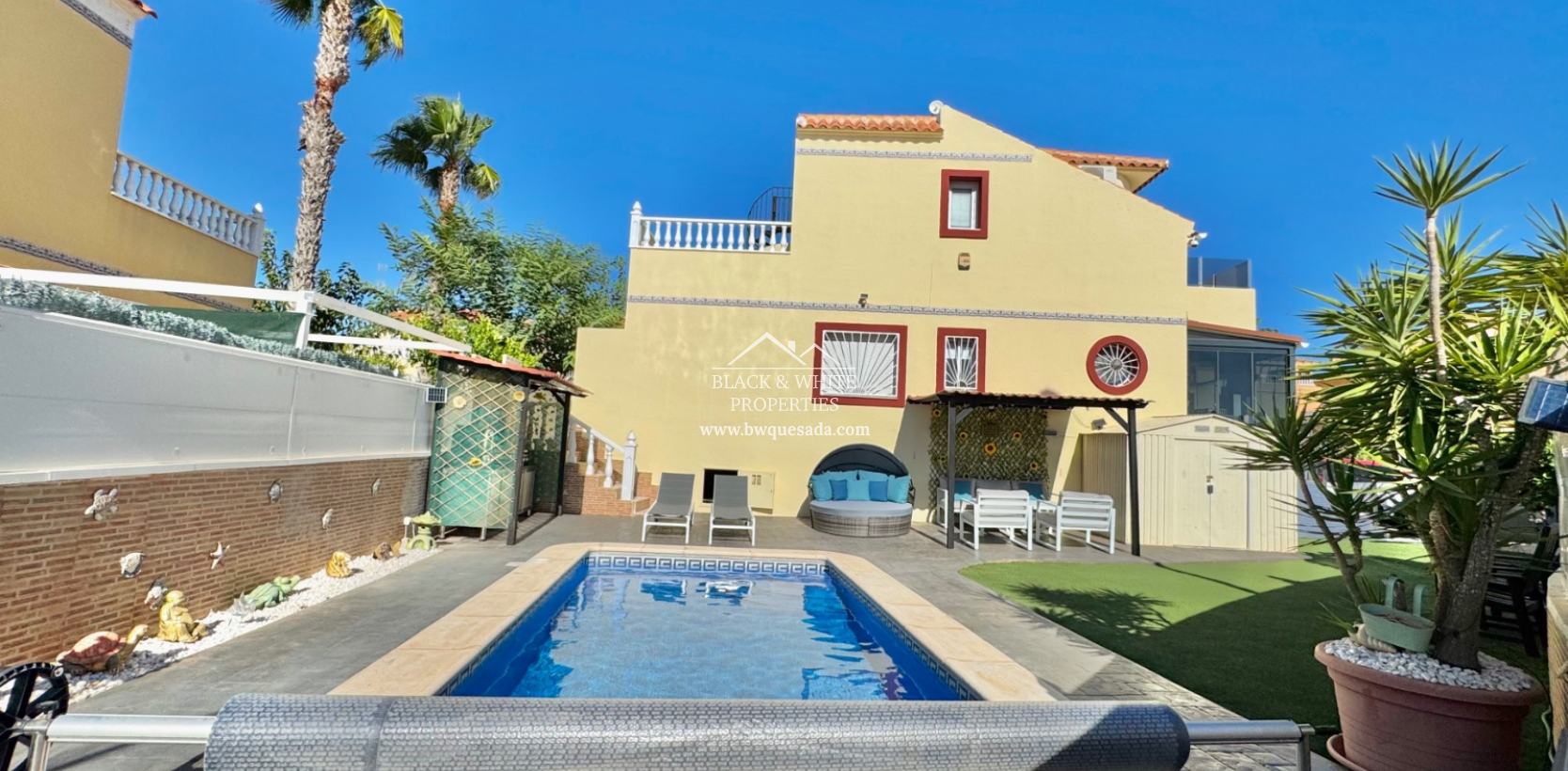 Venta - Semi - Adosada Villa  - Lo Crispin