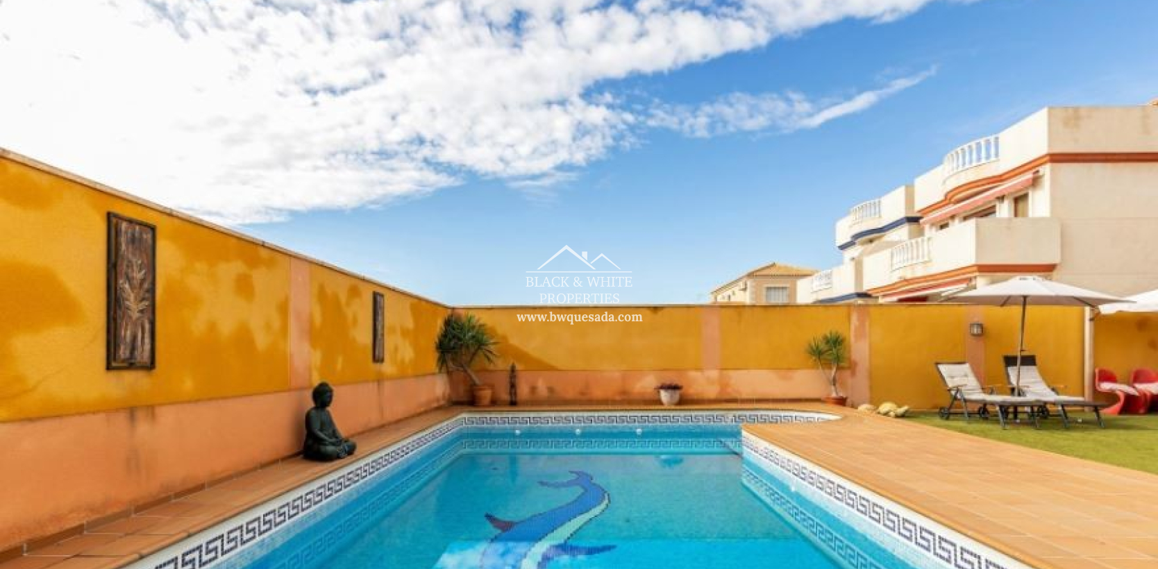 Venta - Semi - Adosada Villa  - Torrevieja - Nueva Torrevieja - Aguas Nuevas