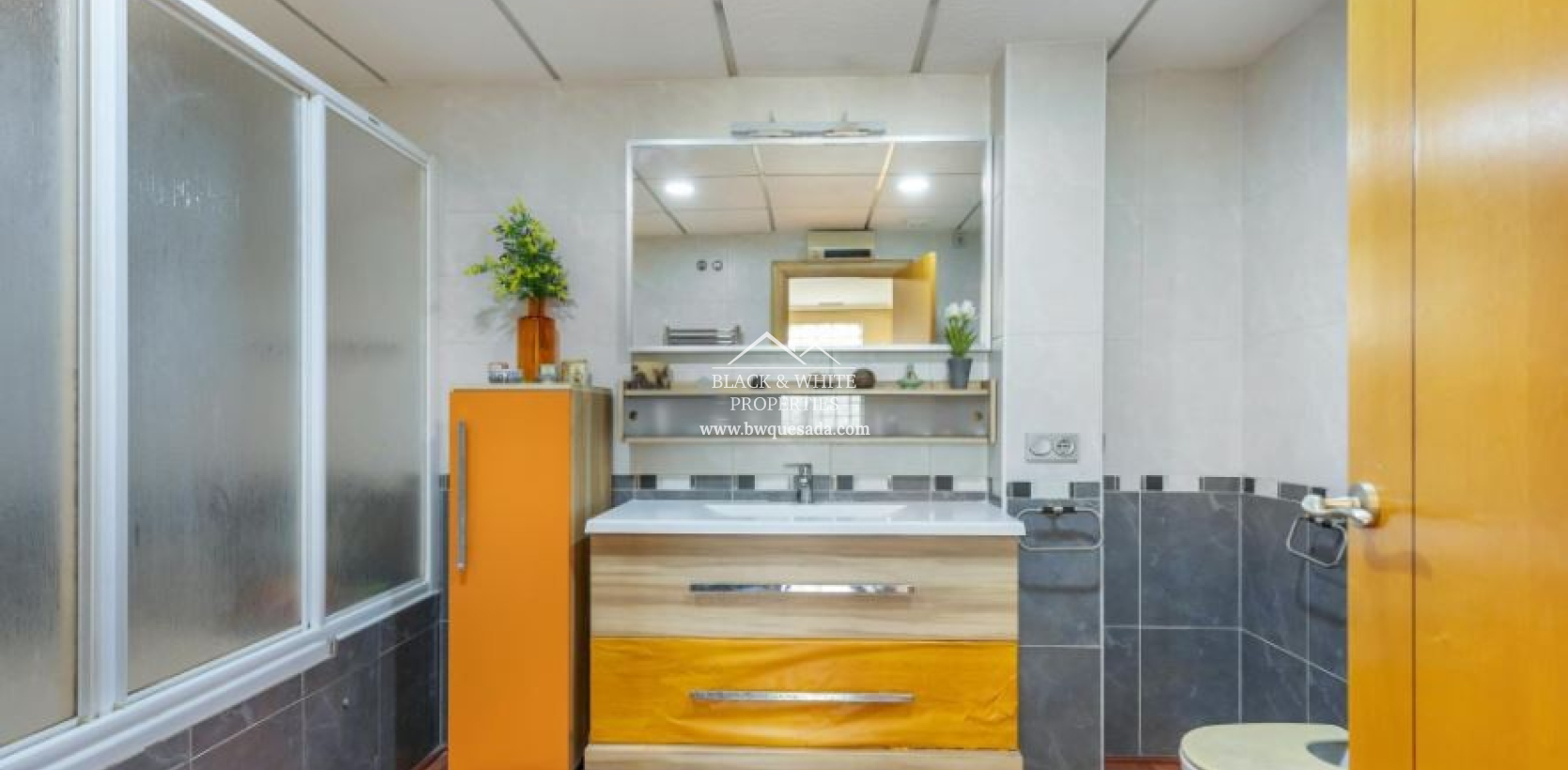 Venta - Semi - Adosada Villa  - Torrevieja - Nueva Torrevieja - Aguas Nuevas