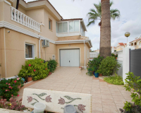 Venta - Villa - Ciudad Quesada - Doña Pepa 