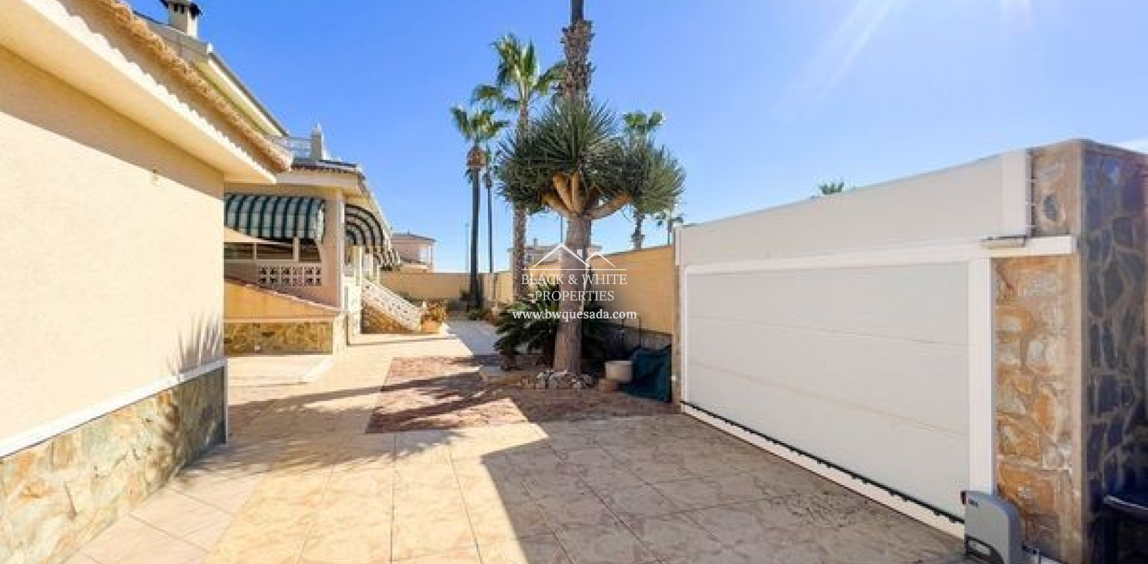 Venta - Villa - Ciudad Quesada - Doña Pepa 