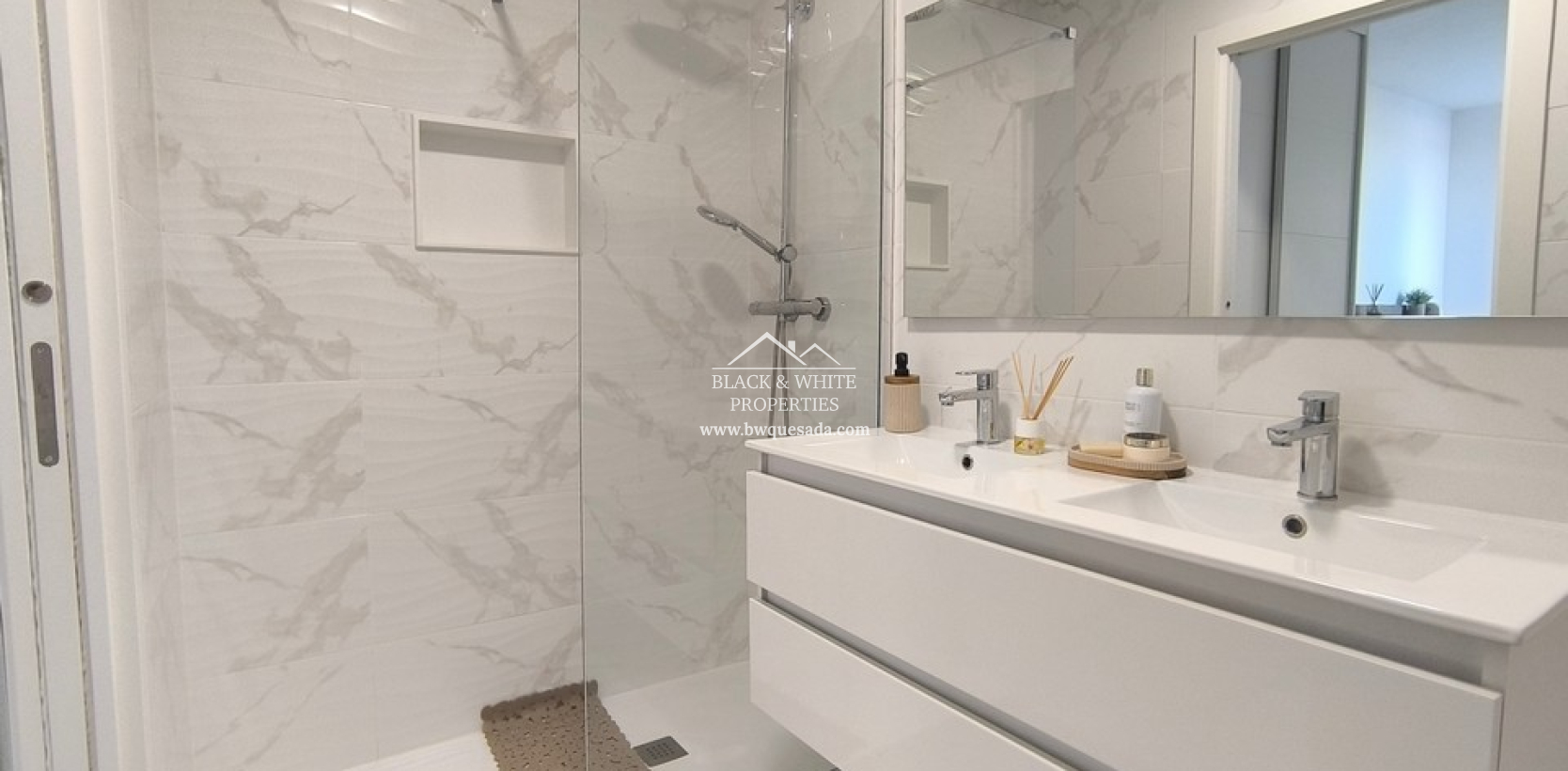 Venta - Villa - Los Montesinos - La herrada