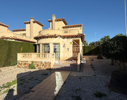 Villa - Resale - Guardamar del Segura - El Raso