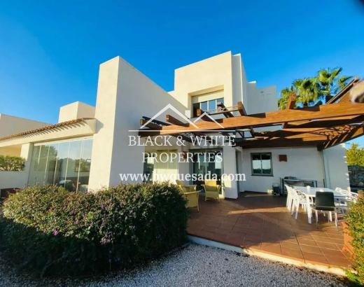 Villa - Resale - Las Colinas Golf - Las Colinas Golf