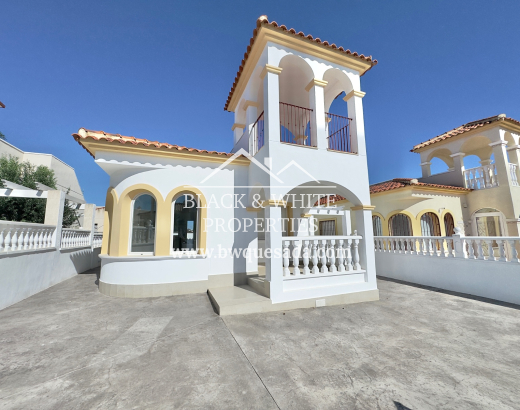 Villa - Resale - Lo Crispin - Lo Crispin