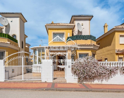 Villa - Venta - Algorfa - BWV-2207